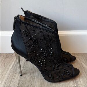 BCBMAXAZRIA 10 Deedie Lace Mesh Peep Toe Booties Stilettos